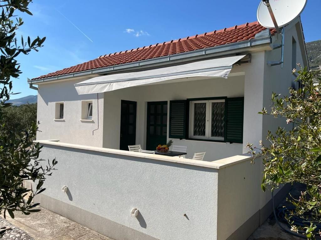 Ferienhaus Nature Kaštela